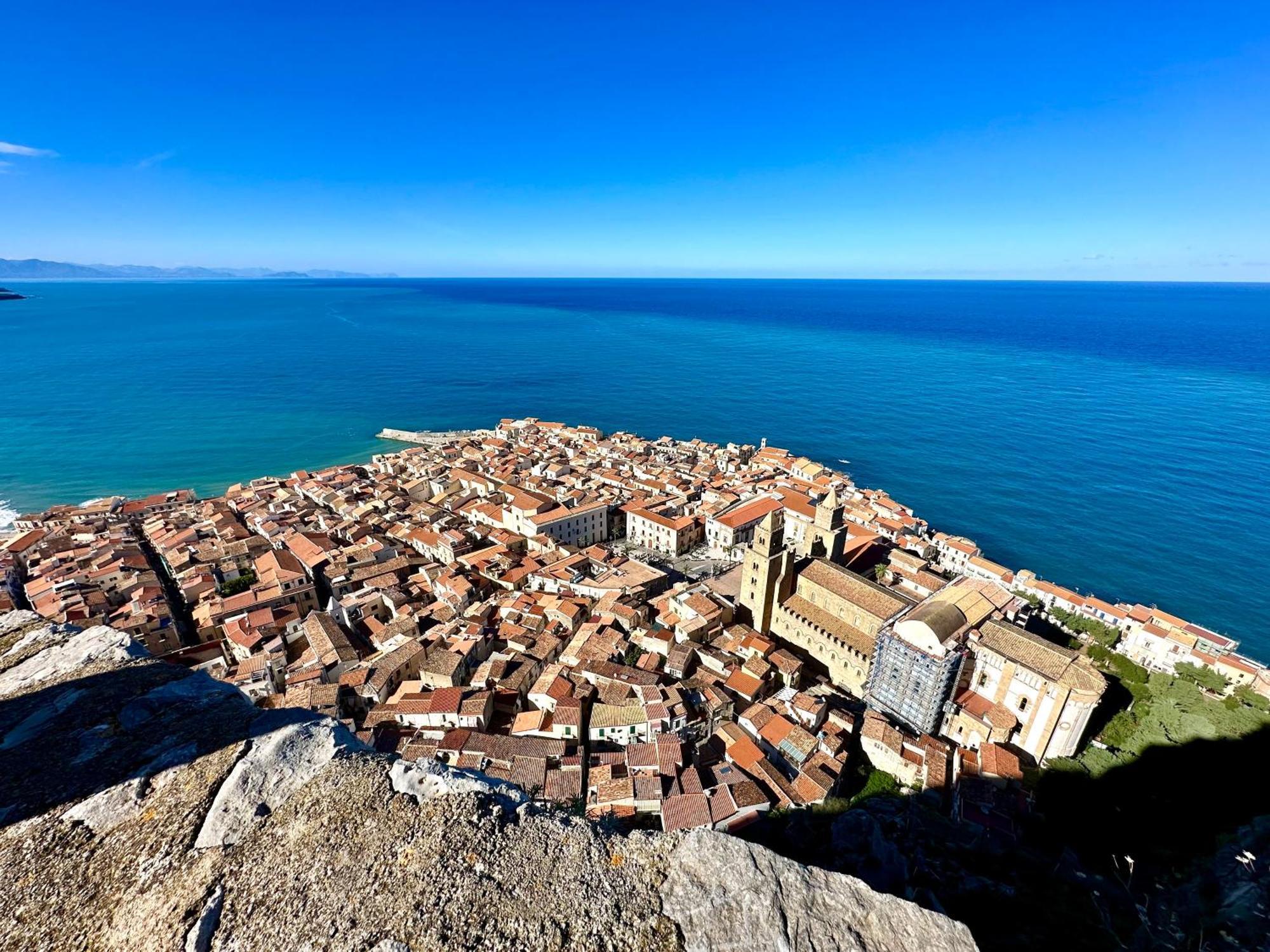 Il Rifugio Del Marinaio By Housilia Apartment เชฟาลู ภายนอก รูปภาพ